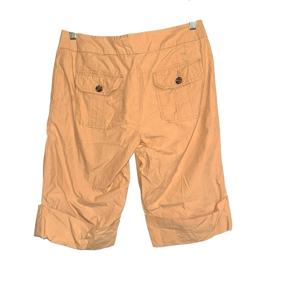 Tommy Hilfiger Womens Tan Bermuda Shorts‎ Cuffed Back Flap Pockets Size 8